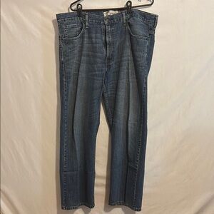 Levi's Blue Straight Jeans with Classic Fit